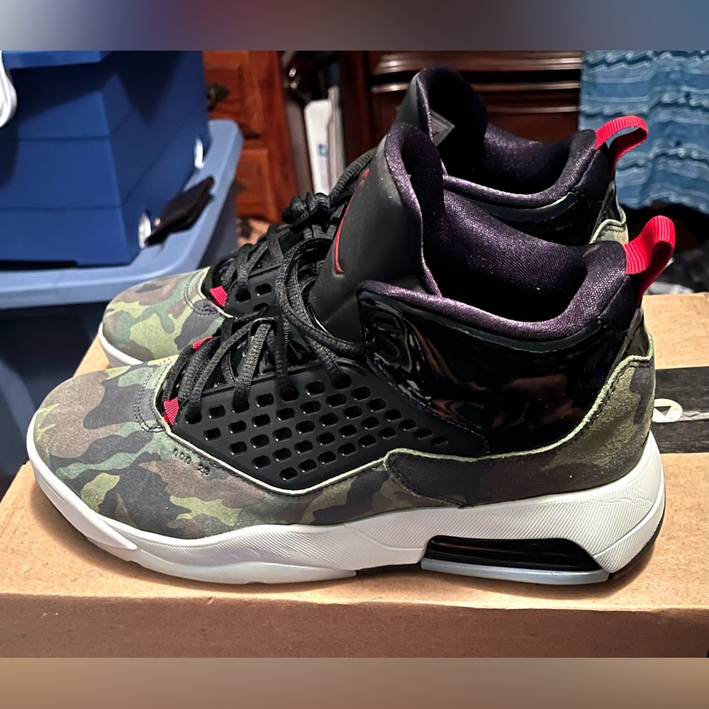 Mens Nike Air Jordan Maxim 200 size 11 Camo basketball shoes new without box! - Picture 4 of 5